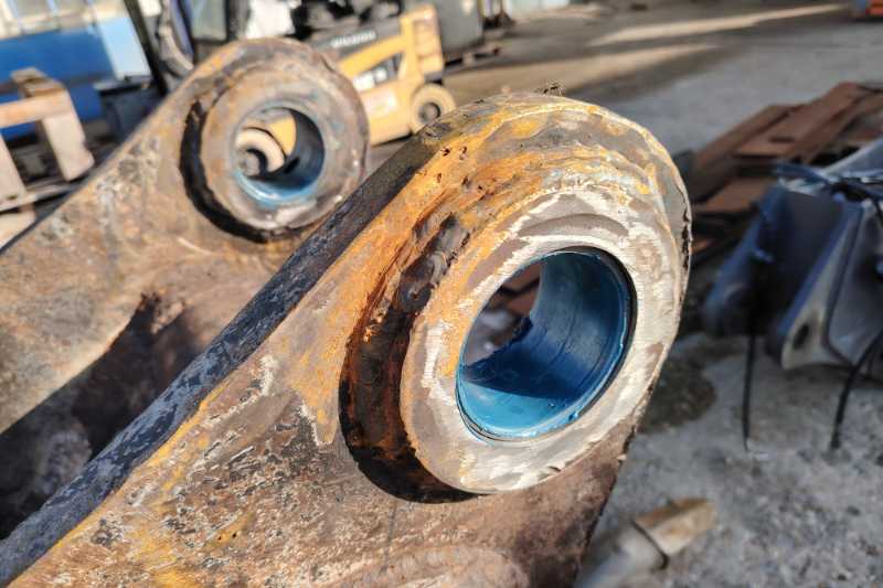 OmecoHub - Immagine KOMATSU 1500